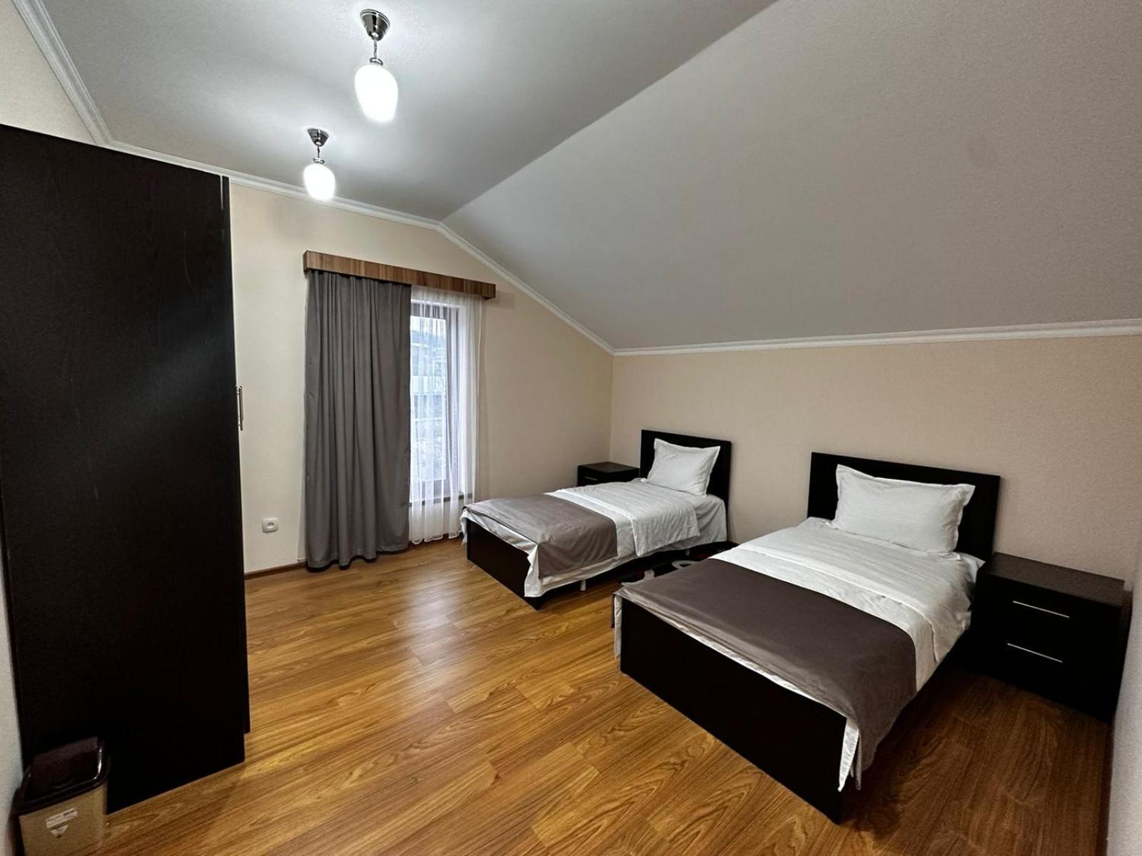 Zartonq Hotel Tatev Eksteriør billede