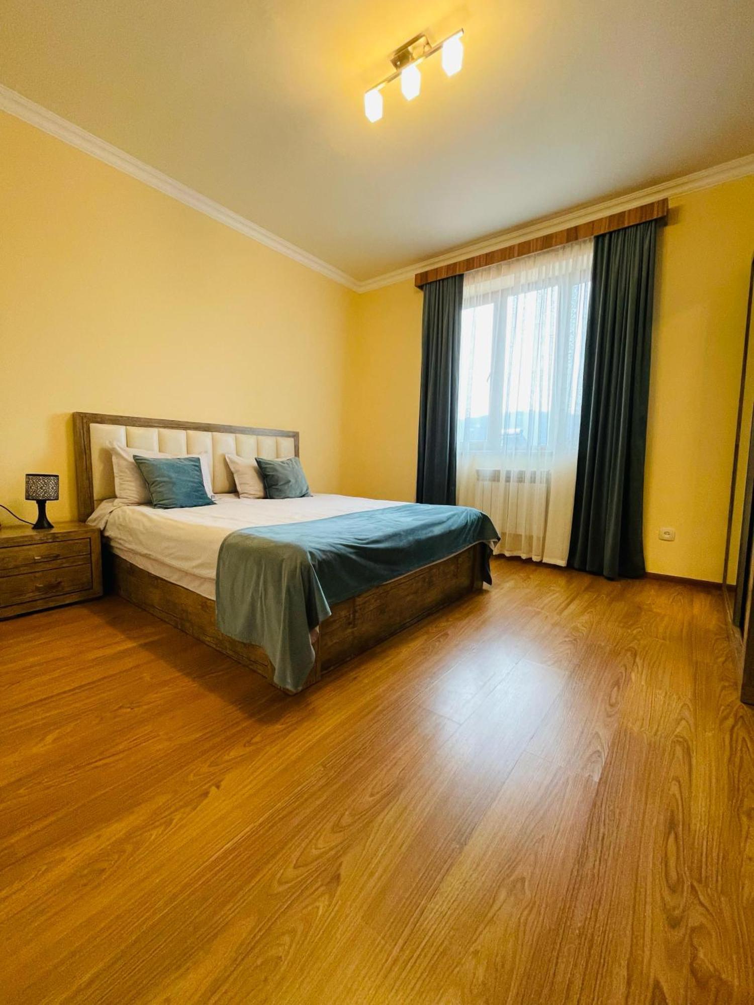 Zartonq Hotel Tatev Eksteriør billede